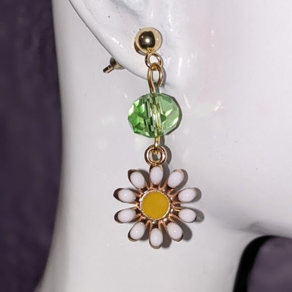 Handmade Jewelry - Daisy Earrings